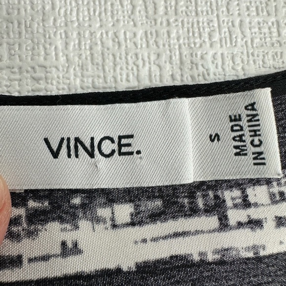 Vince shadow stripe silk oversized blouse top size S - Picture 8 of 10